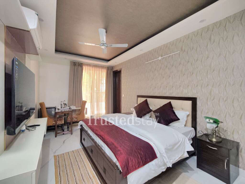 Bedroom one of C-2 TrustedStay Service Apartment in Vasant Kunj, New Delhi